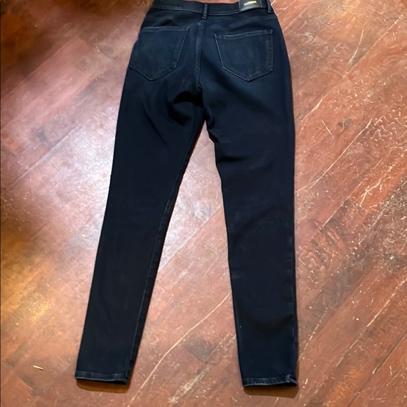 🌻3/$15🌻 Express Jeans - Picture 7 of 10